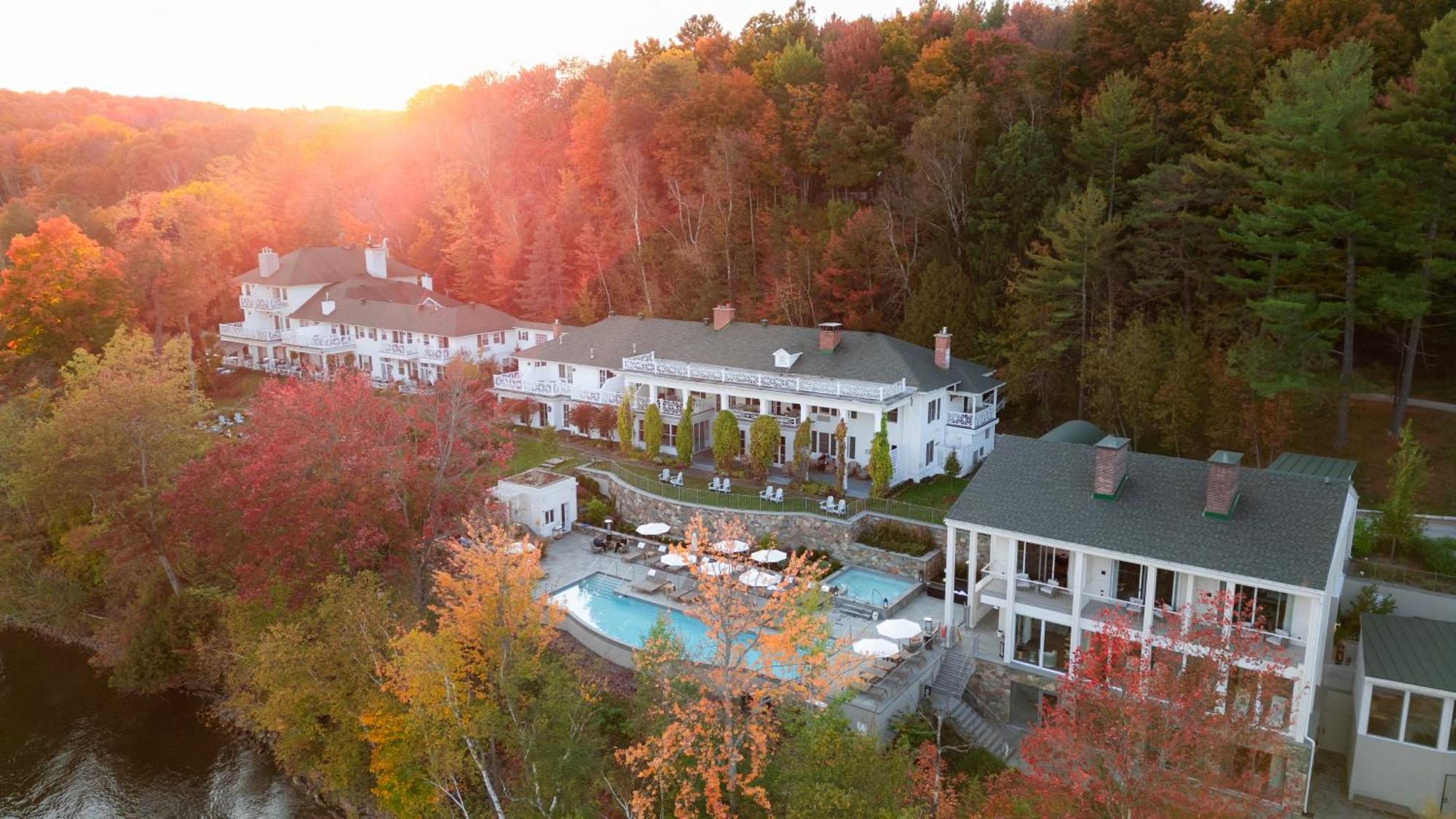 Manoir Hovey, Relais & Chateaux ノース・ハトリー エクステリア 写真