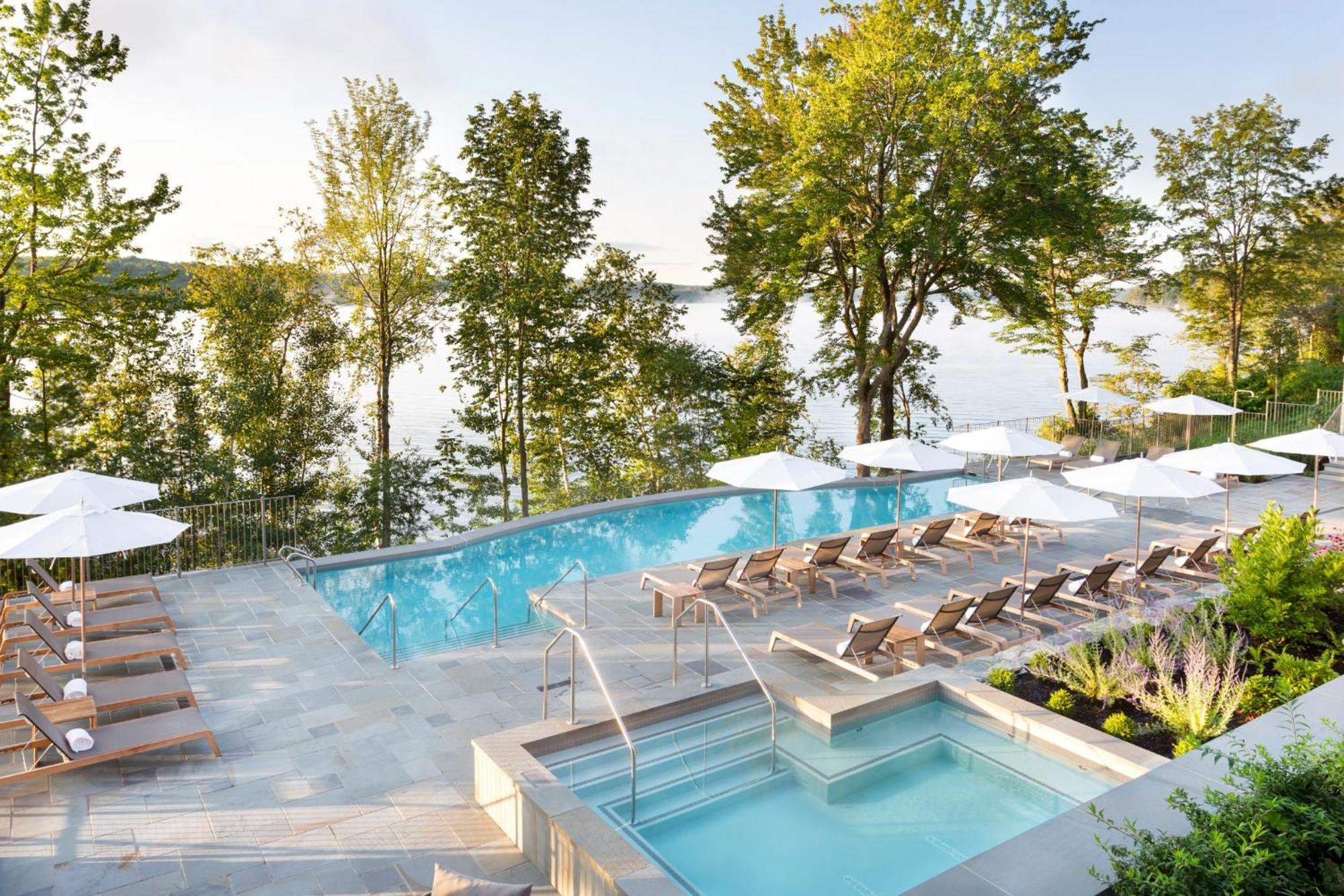 Manoir Hovey, Relais & Chateaux ノース・ハトリー エクステリア 写真