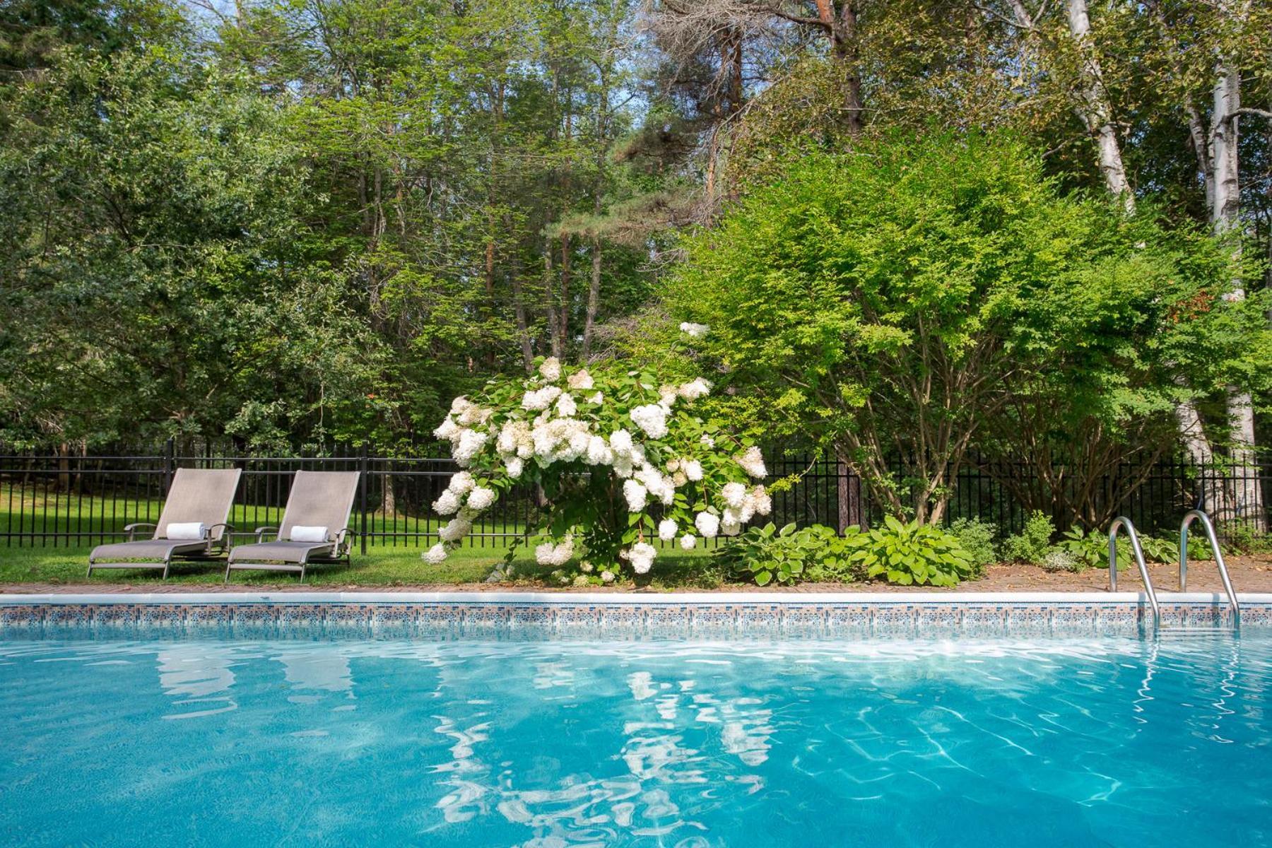 Manoir Hovey, Relais & Chateaux ノース・ハトリー エクステリア 写真