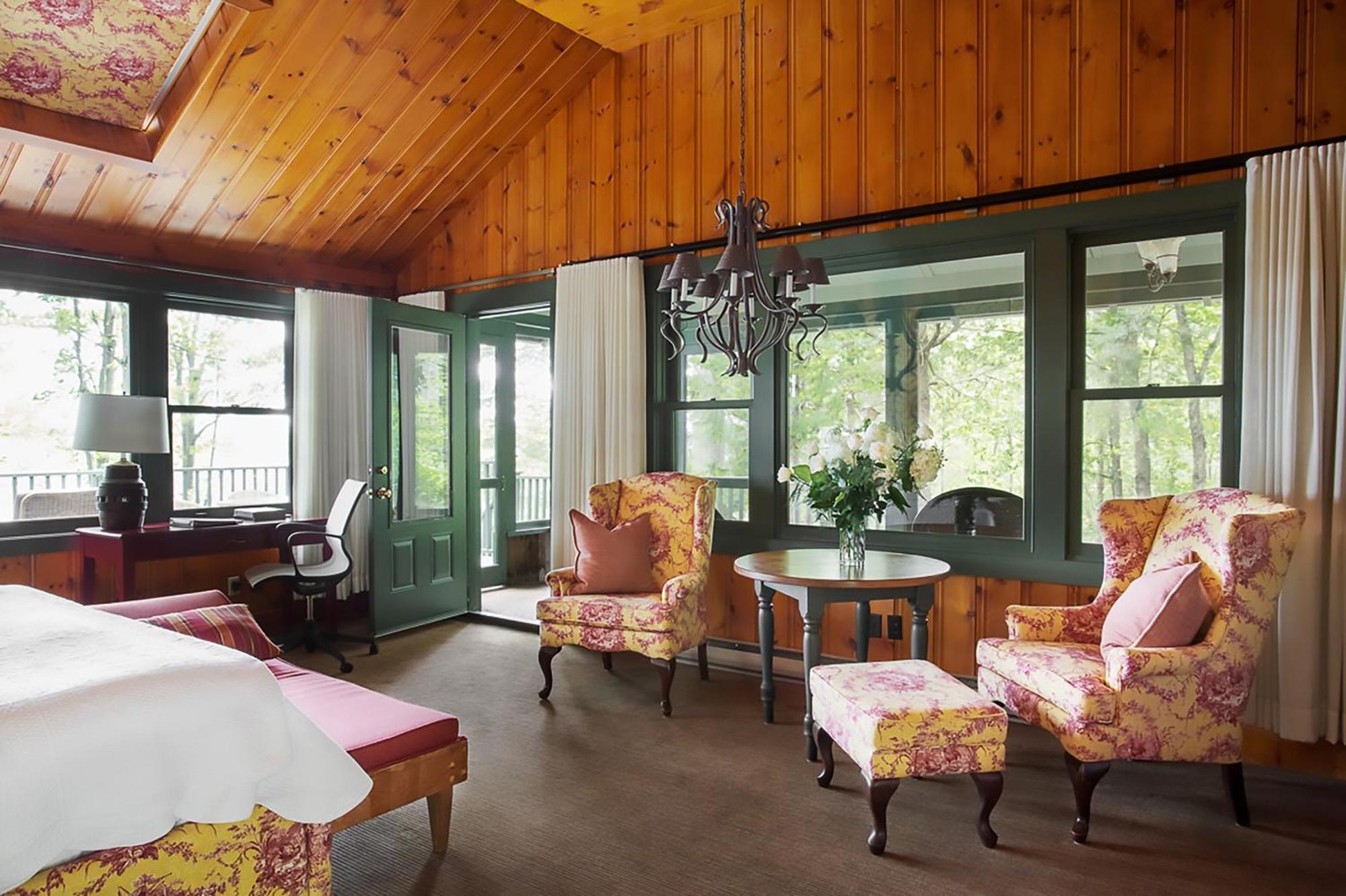 Manoir Hovey, Relais & Chateaux ノース・ハトリー エクステリア 写真